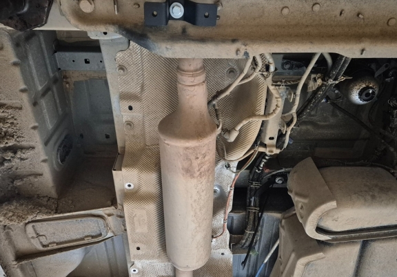 Steel catalytic converter guard/cat lock, system STOP&GO, EGR for Renault Master 4