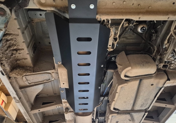 Steel catalytic converter guard/cat lock, system STOP&GO, EGR for Renault Master 4